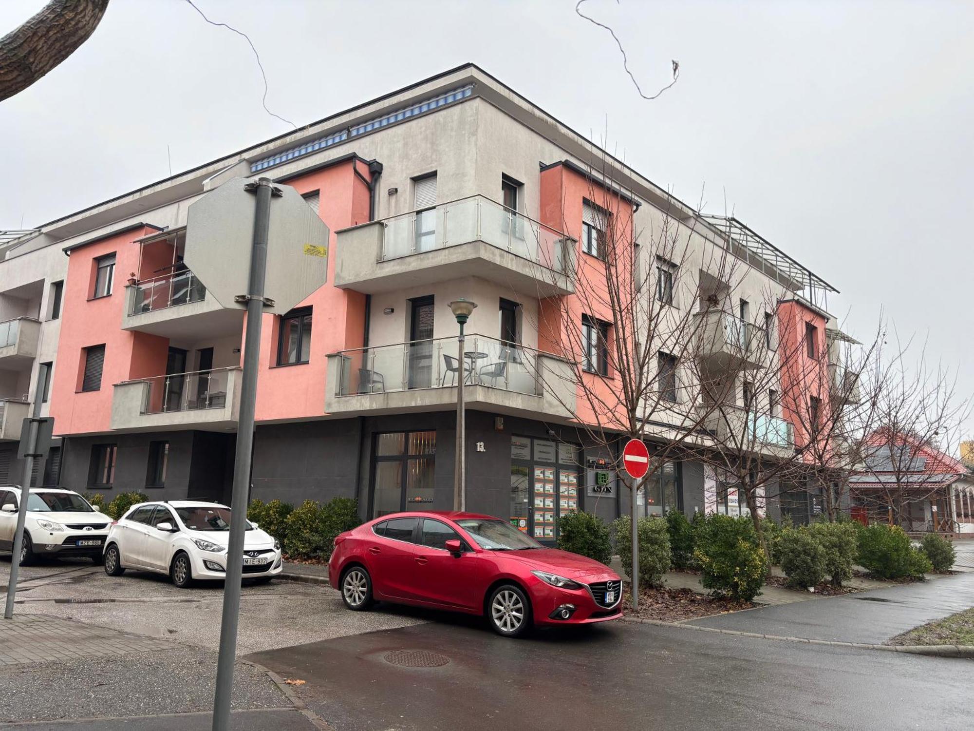 Pizza Tabor Apartman Miskolc Eksteriør billede