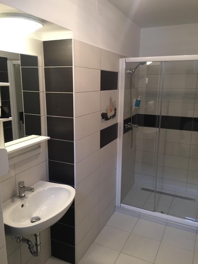Pizza Tabor Apartman Miskolc Eksteriør billede